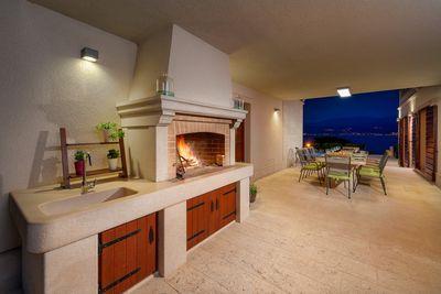 Luxury Sea View Stone Brac Villa with Pool and Jacuzzi near Beach