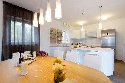Luxury Sea View Stone Brac Villa with Pool and Jacuzzi near Beach