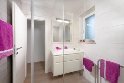 Luxury Sea View Stone Brac Villa with Pool and Jacuzzi near Beach