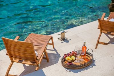 Adorable Beachfront Villa with Outdoor Jacuzzi near Milna in Brac Island