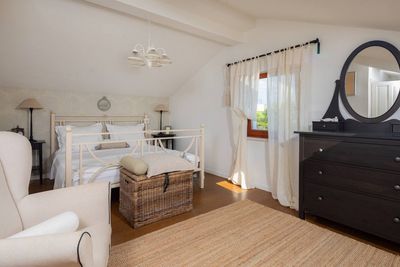 Adorable Beachfront Villa with Outdoor Jacuzzi near Milna in Brac Island