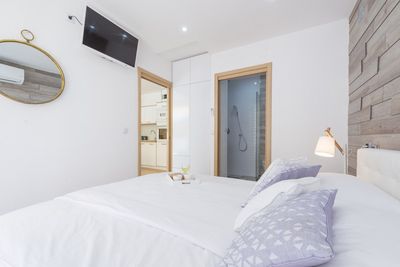 Beautiful Holiday House with Private Pool and Beach in Dubrovnik Region