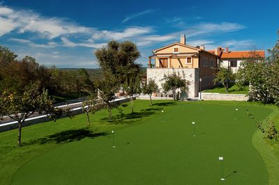 Fascinating Istrian Luxury Resort with Golf Course, Tennis Court, Swimming Pool