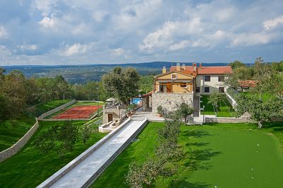 Fascinating Istrian Luxury Resort with Golf Course, Tennis Court, Swimming Pool