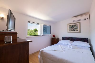 Holiday Home with Pool and Large Terrace near Rogoznica