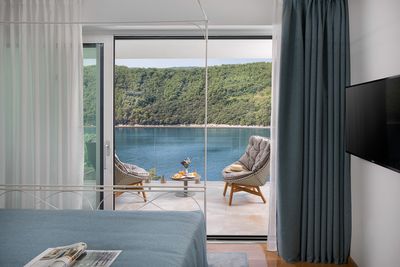Luxurious Seafront 5 bedroom Villa in Istra Croatia