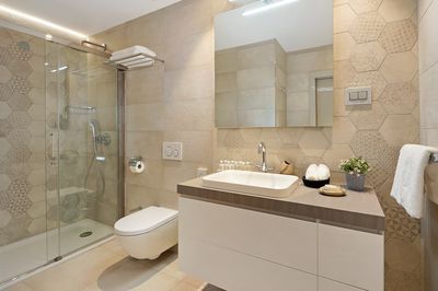 Luxurious Seafront 5 bedroom Villa in Istra Croatia