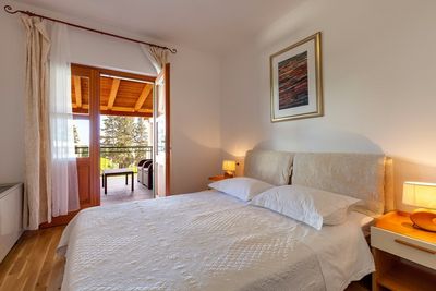 Island Hvar Delightful Villa with Pool
