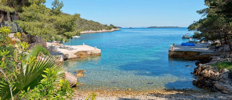 Exclusive Luxury Villa with Private Beach near Town Hvar 