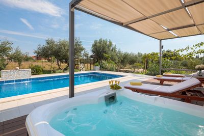 Luxury Villa with Large Pool, Sauna, and Fitness near Split and Trogir