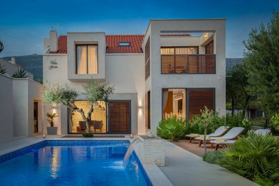 Luxury Villa with Large Pool, Sauna, and Fitness near Split and Trogir