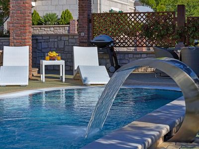 Luxuriously Equipped Villa with Private Heated Pool Makarska