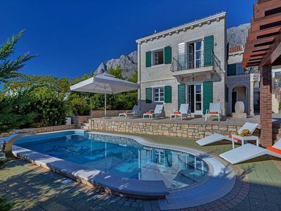 Luxuriously Equipped Villa with Private Heated Pool Makarska
