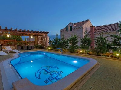Luxuriously Equipped Villa with Private Heated Pool Makarska