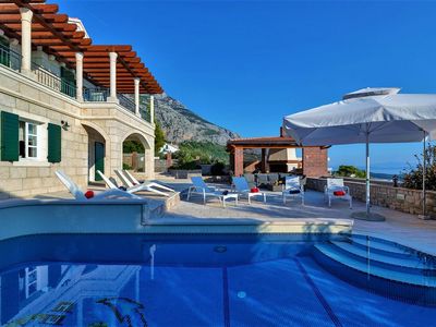 Splendid Makarska Villa with Heated Pools and Tavern 