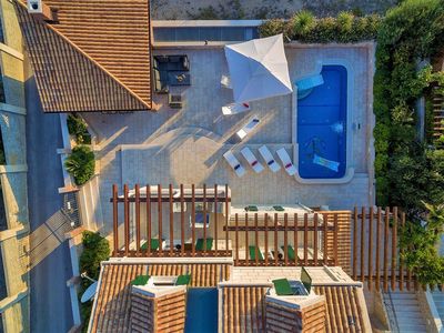 Splendid Makarska Villa with Heated Pools and Tavern 