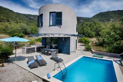 Lovely Sea View Villa with Pool in Komiza Island Vis