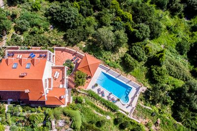 Astonishing Luxury Villa with Heated Swimming Pool in Soline near Dubrovnik