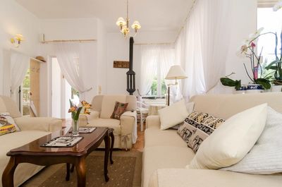 Villa with Pool and Garden near Beach in Mlini