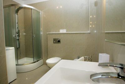 Modern 5 Bedroom Villa with Beautiful Garden and Pool in Ciovo near Trogir