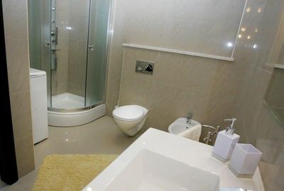 Modern 5 Bedroom Villa with Beautiful Garden and Pool in Ciovo near Trogir