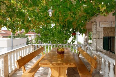 Holiday House with Pool and Sea View in Okrug Ciovo