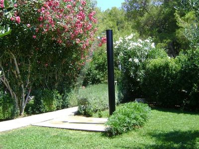 Beautiful 3 Bedroom Holiday House near the Beach in Sumartin Island Brac