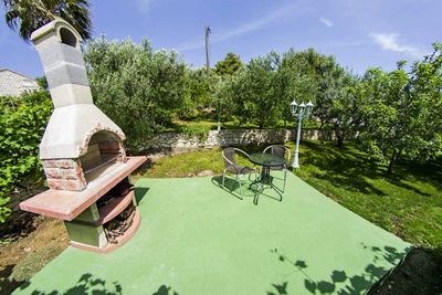 Beautiful 3 Bedroom Holiday House near the Beach in Sumartin Island Brac
