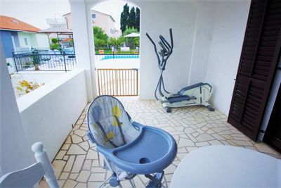 Spacious 4 Bedroom Holiday House with Private Pool near Trogir