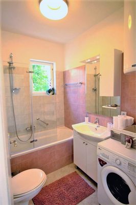 Spacious 4 Bedroom Holiday House with Private Pool near Trogir