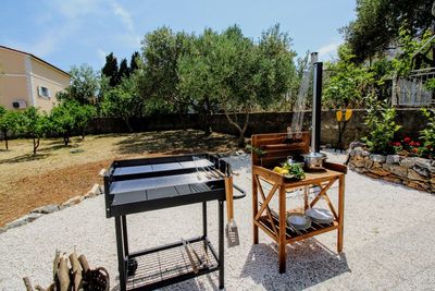 Spacious 4 Bedroom Holiday House with Private Pool near Trogir