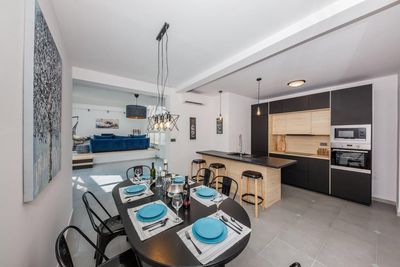 Holiday Villa with Pool and Jacuzzi near Split and Trogir