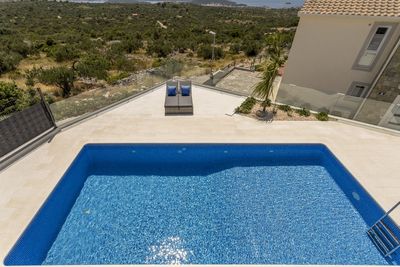 Amazing 3 Bedrooms Villa with Heated Pool and Beautiful Views above Rogoznica 
