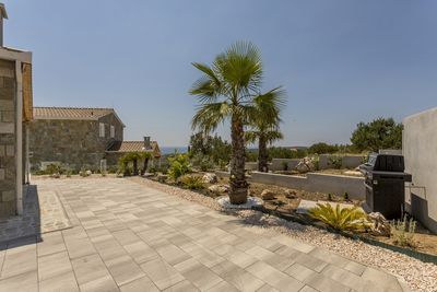 Amazing 3 Bedrooms Villa with Heated Pool and Beautiful Views above Rogoznica 