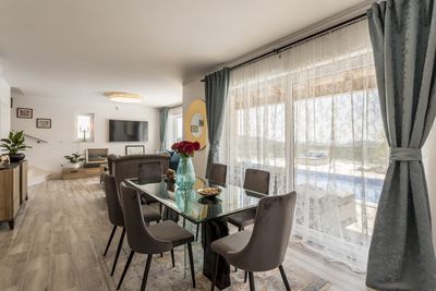Amazing 3 Bedrooms Villa with Heated Pool and Beautiful Views above Rogoznica 