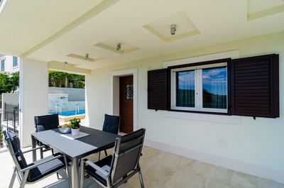 Adorable Seafront Family Villa with Pool Dubrovnik and Peljesac area