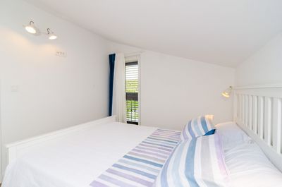 Adorable Seafront Family Villa with Pool Dubrovnik and Peljesac area