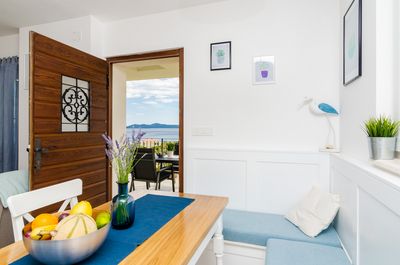 Adorable Seafront Family Villa with Pool Dubrovnik and Peljesac area