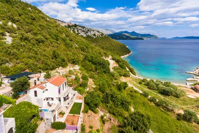 Adorable Seafront Family Villa with Pool Dubrovnik and Peljesac area