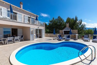 Magnificent Sea View Villa with Pool in Island Brac