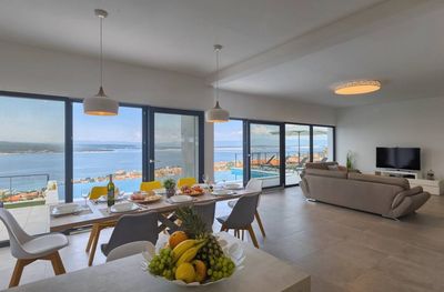 Luxury Sea View Villa with Pool in Crikvenica