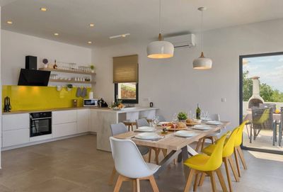 Luxury Sea View Villa with Pool in Crikvenica