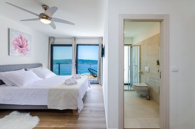 Luxury Sea View Villa with Pool in Crikvenica