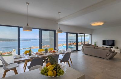 Luxury Sea View Villa with Pool in Crikvenica