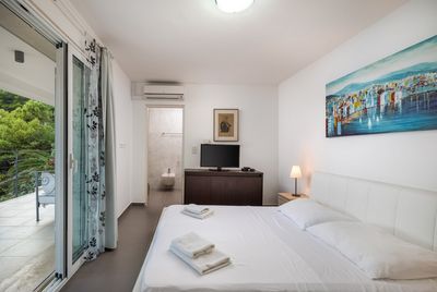 Exclusive Luxury Villa with Private Beach near Town Hvar 
