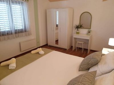 Holiday House with Pool for 10 Guests in Razanj; Rogoznica Riviera