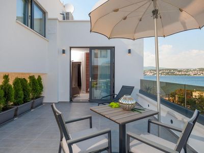 6 Bedroom Luxury Villa with Indoor and Outdoor Pools near Pebble Beach in Ciovo