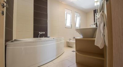 High Standard Villa with Indoor and Outdoor Pools near Split