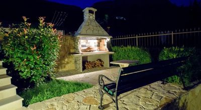 High Standard Villa with Indoor and Outdoor Pools near Split