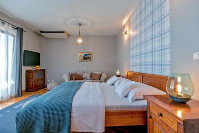 Amazing Luxury 7 Bedroom Villa with Heated Pool in Island Hvar